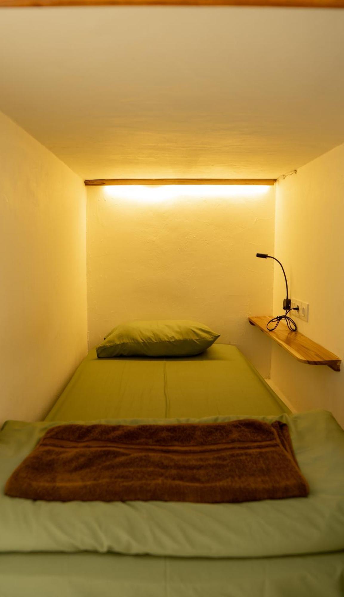 Lost Inn Kuta Capsule Hostel Luaran gambar