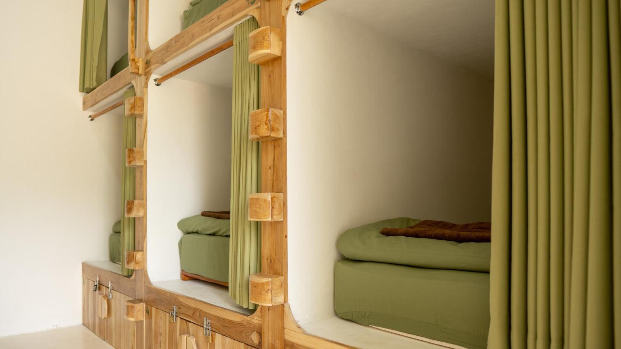 Lost Inn Kuta Capsule Hostel Luaran gambar